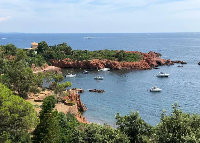 Casa Del Pietro Saint-Raphael (Var)